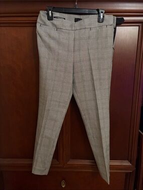 Tailored Plaid womens Talbots Dress Pants in Light Gray